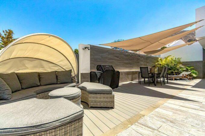 Luxury Villa Tropical Private Heated Pool Los Cristianos  Extérieur photo