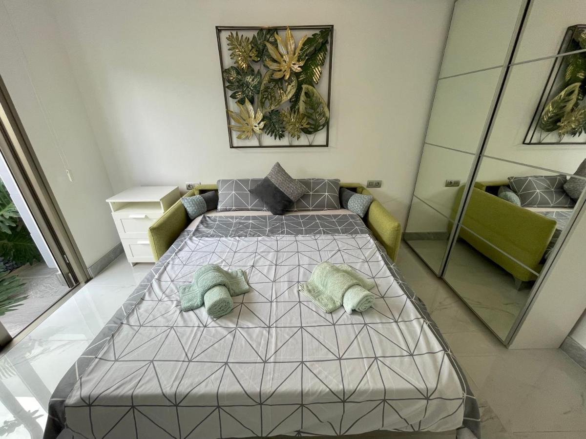 Luxury Villa Tropical Private Heated Pool Los Cristianos  Extérieur photo